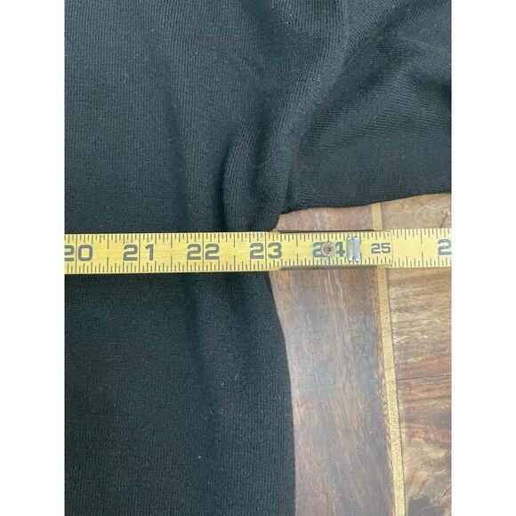 T Tahari Women's Black Long Sleeve Crew Neck Pullover Sweater Size Large - Picture 11 of 12